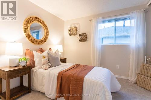 Upper - 757 Edna Court, Oshawa, ON - Indoor Photo Showing Bedroom