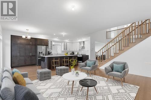 2012 Acoustic Way, Ottawa, ON - Indoor Photo Showing Living Room