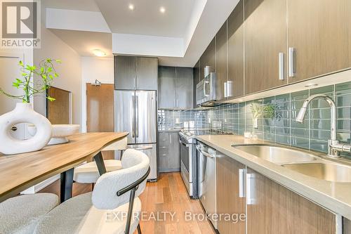 Uph03 - 2200 Lake Shore Boulevard W, Toronto, ON - Indoor Photo Showing Kitchen With Double Sink With Upgraded Kitchen