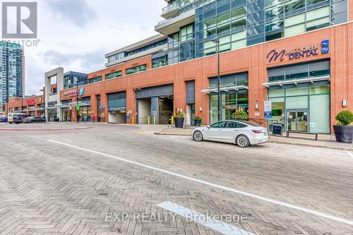 Uph03 - 2200 Lake Shore Boulevard W, Toronto, ON - Outdoor