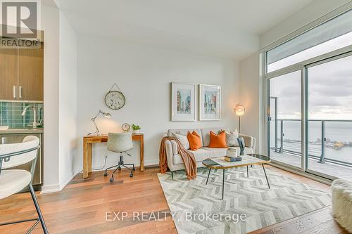 Uph03 - 2200 Lake Shore Boulevard W, Toronto, ON - Indoor