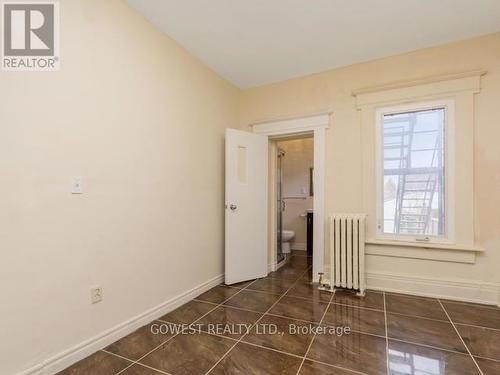 2011 Dundas Street W, Toronto, ON - Indoor Photo Showing Other Room