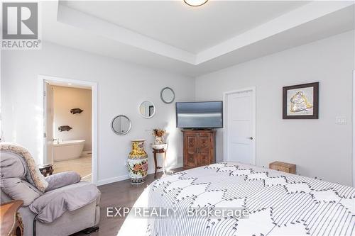 65 Granite Street, Clarence-Rockland, ON - Indoor Photo Showing Bedroom