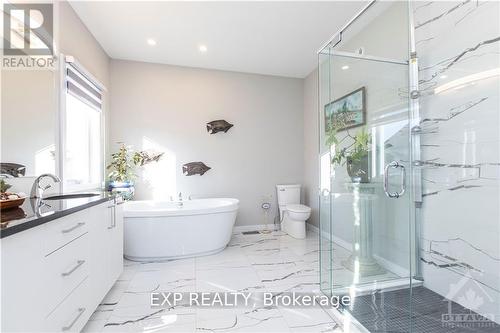 65 Granite Street, Clarence-Rockland, ON - Indoor Photo Showing Bathroom