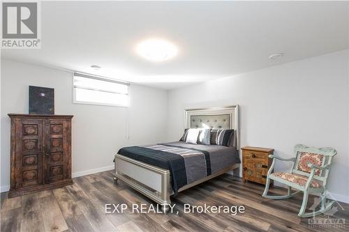 65 Granite Street, Clarence-Rockland, ON - Indoor Photo Showing Bedroom