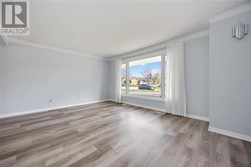 163 Borden Street, Sarnia, ON - Indoor Photo Showing Other Room