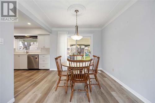 163 Borden Street, Sarnia, ON - Indoor Photo Showing Dining Room