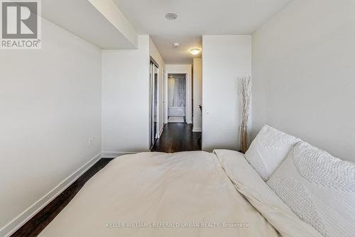 426 - 775 King Street W, Toronto, ON - Indoor Photo Showing Bedroom