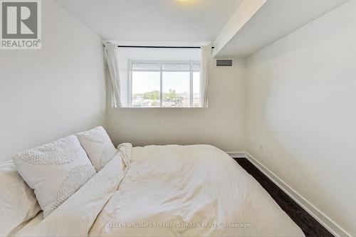 426 - 775 King Street W, Toronto, ON - Indoor Photo Showing Bedroom