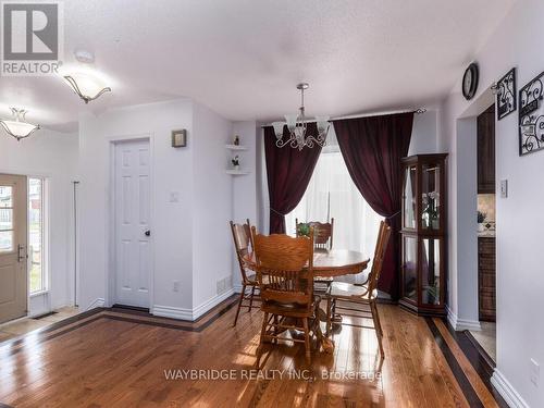 284 Stoneway Drive, Ottawa, ON - Indoor Photo Showing Dining Room