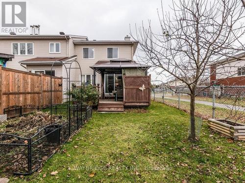 284 Stoneway Drive, Ottawa, ON - Outdoor