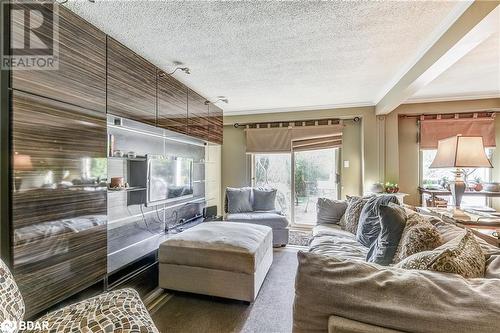 242 Village Wood Road, Oakville, ON - Indoor Photo Showing Living Room