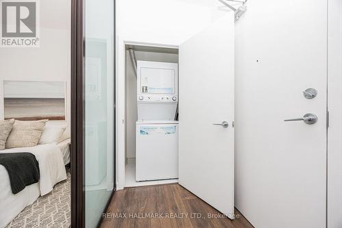 319 - 66 Forest Manor Road, Toronto, ON - Indoor Photo Showing Laundry Room