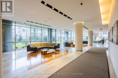 319 - 66 Forest Manor Road, Toronto, ON - Indoor Photo Showing Other Room