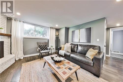 172 Hanover Place, Hamilton, ON - Indoor Photo Showing Living Room With Fireplace