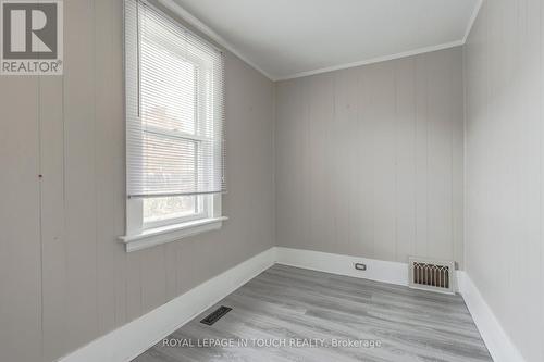 808 Quebec Street, Midland, ON - Indoor Photo Showing Other Room