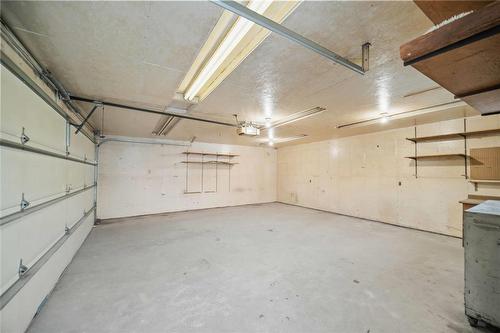 756 Nottingham Avenue, Winnipeg, MB - Indoor Photo Showing Garage