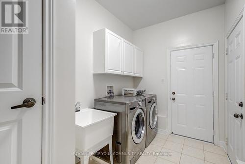 23 Barletta Drive, Vaughan, ON - Indoor Photo Showing Laundry Room