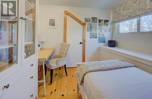 6265 Line 89, North Perth, ON - Indoor Photo Showing Bedroom