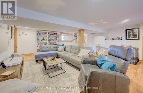 6265 Line 89, North Perth, ON - Indoor Photo Showing Living Room