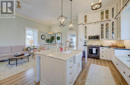 6265 Line 89, North Perth, ON - Indoor Photo Showing Kitchen With Upgraded Kitchen