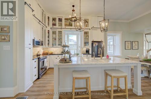 6265 Line 89, North Perth, ON - Indoor Photo Showing Kitchen With Upgraded Kitchen