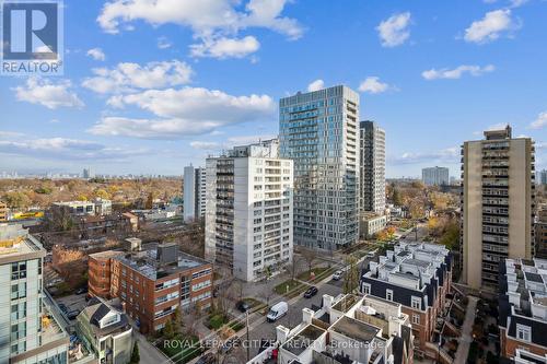 1406 - 123 Eglinton Avenue E, Toronto, ON - Outdoor With Facade