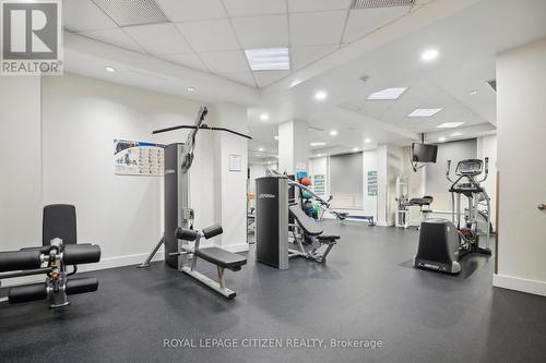 1406 - 123 Eglinton Avenue E, Toronto, ON - Indoor Photo Showing Gym Room