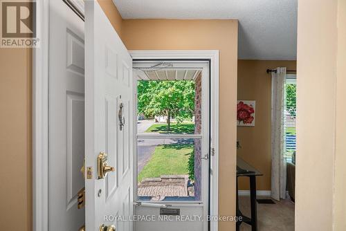 8 Mcnicholl Circle E, St. Catharines (446 - Fairview), ON -  Photo Showing Other Room