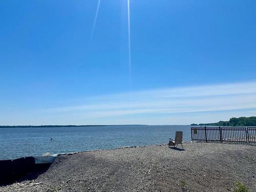 Vue sur l'eau - 3200A Rue Roger, Sainte-Marthe-Sur-Le-Lac, QC - Outdoor With Body Of Water With View