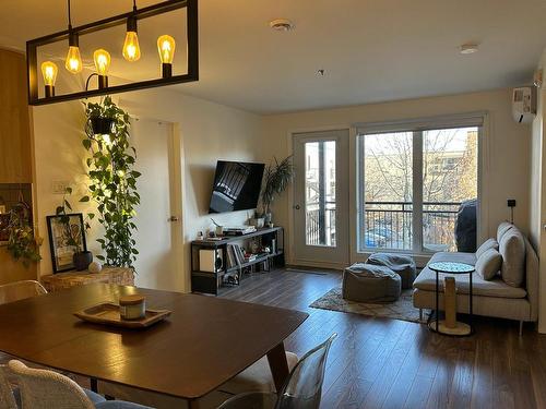 Family room - 318-4550 Rue Hochelaga, Montréal (Mercier/Hochelaga-Maisonneuve), QC - Indoor