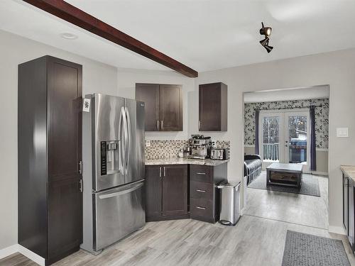 550 Lanark Crescent, Thunder Bay, ON - Indoor Photo Showing Kitchen