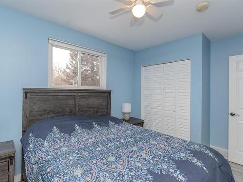 550 Lanark Crescent, Thunder Bay, ON - Indoor Photo Showing Bedroom