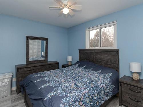 550 Lanark Crescent, Thunder Bay, ON - Indoor Photo Showing Bedroom