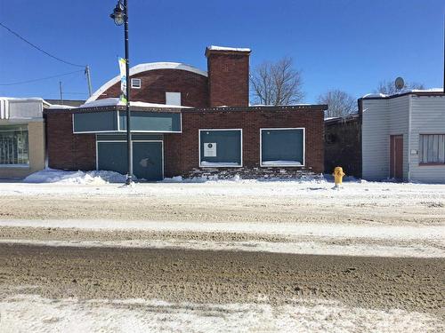 28 Front Street, Nipigon, ON 