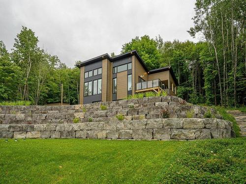 FaÃ§ade - 2 Ch. Des Corneilles, Mont-Blanc, QC - Outdoor