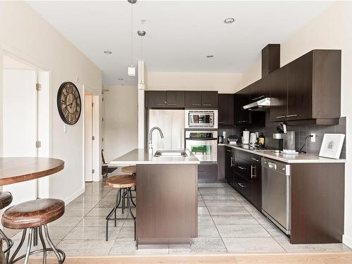 504-732 Broughton St, Victoria, BC - Indoor Photo Showing Kitchen With Stainless Steel Kitchen With Upgraded Kitchen