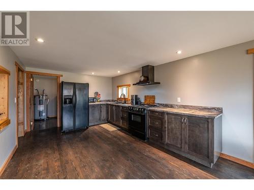 510 Beecroft River Road, Cawston, BC - Indoor Photo Showing Kitchen