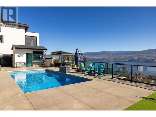 1546 Viognier Drive, West Kelowna, BC - Outdoor With In Ground Pool