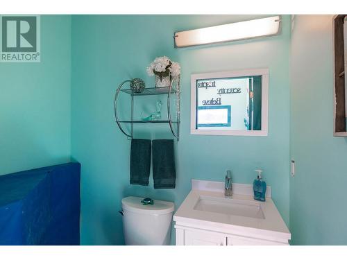 1546 Viognier Drive, West Kelowna, BC - Indoor Photo Showing Bathroom