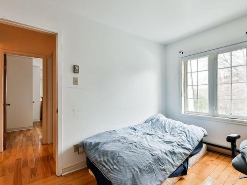 Chambre Ã Â coucher - 114 Rue St-Joseph, Sainte-Thérèse, QC - Indoor Photo Showing Bedroom