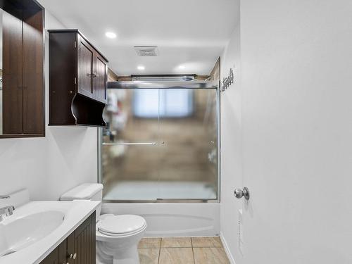 Bathroom - 570 Rue Lajeunesse, Sainte-Agathe-Des-Monts, QC - Indoor Photo Showing Bathroom