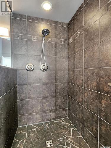 812 Rock Hill Lane, Martensville, SK - Indoor Photo Showing Bathroom