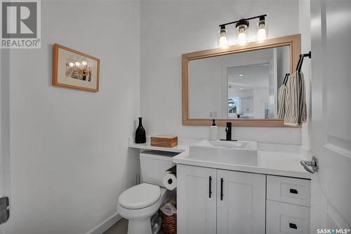 812 Rock Hill Lane, Martensville, SK - Indoor Photo Showing Bathroom