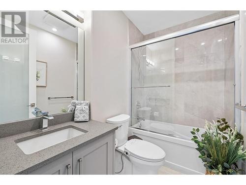 1287 Jack Smith Road, Kelowna, BC - Indoor Photo Showing Bathroom