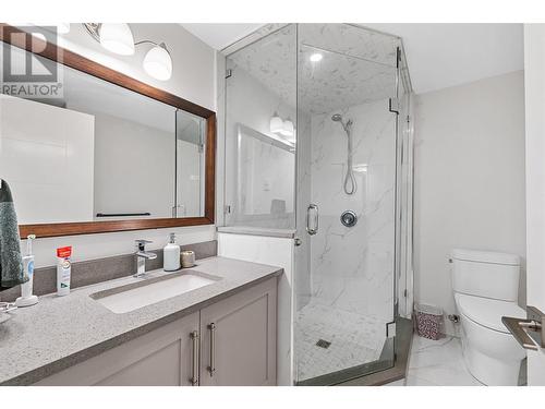 1287 Jack Smith Road, Kelowna, BC - Indoor Photo Showing Bathroom