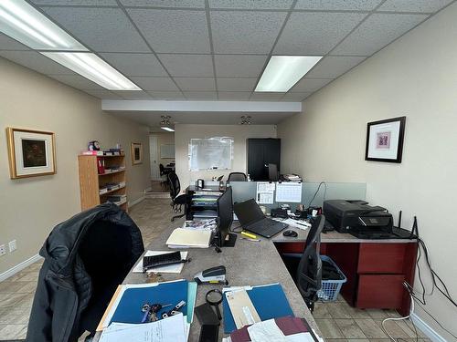 Bureau - 213 Av. Carter, Rouyn-Noranda, QC - Indoor Photo Showing Other Room