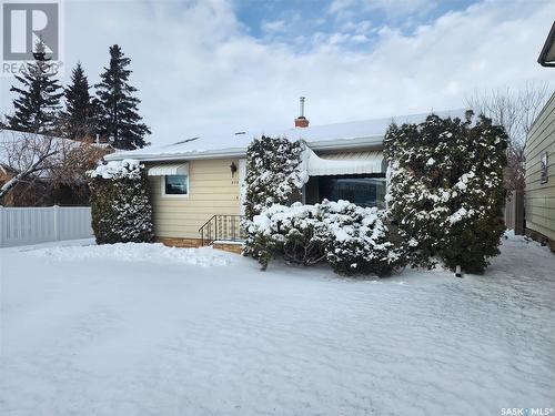 210 3Rd Avenue E, Melville, SK - Outdoor