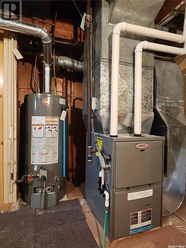 210 3Rd Avenue E, Melville, SK - Indoor Photo Showing Basement