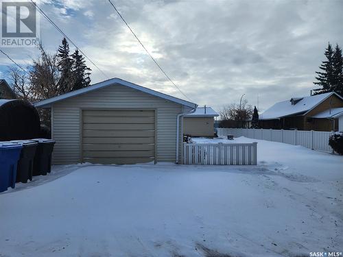 210 3Rd Avenue E, Melville, SK - Outdoor